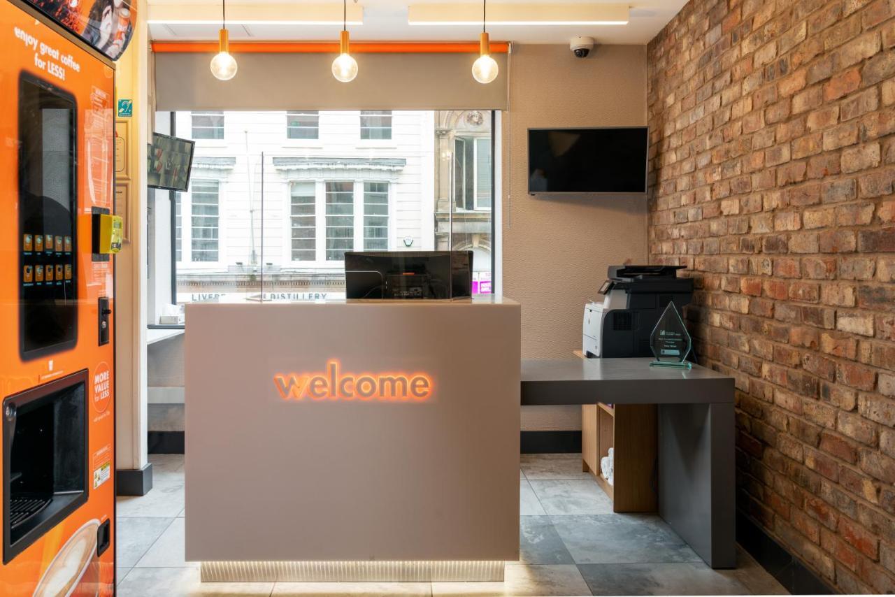Easyhotel
